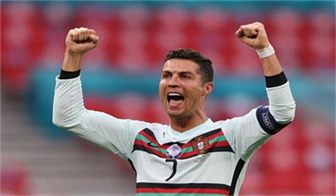 足球比分平了怎么办,足球比赛中一拿球就慌怎么办