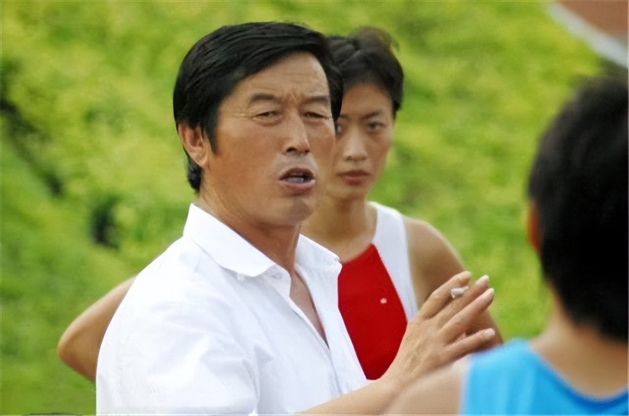 如今75岁的马俊仁安享晚年,马俊仁经历