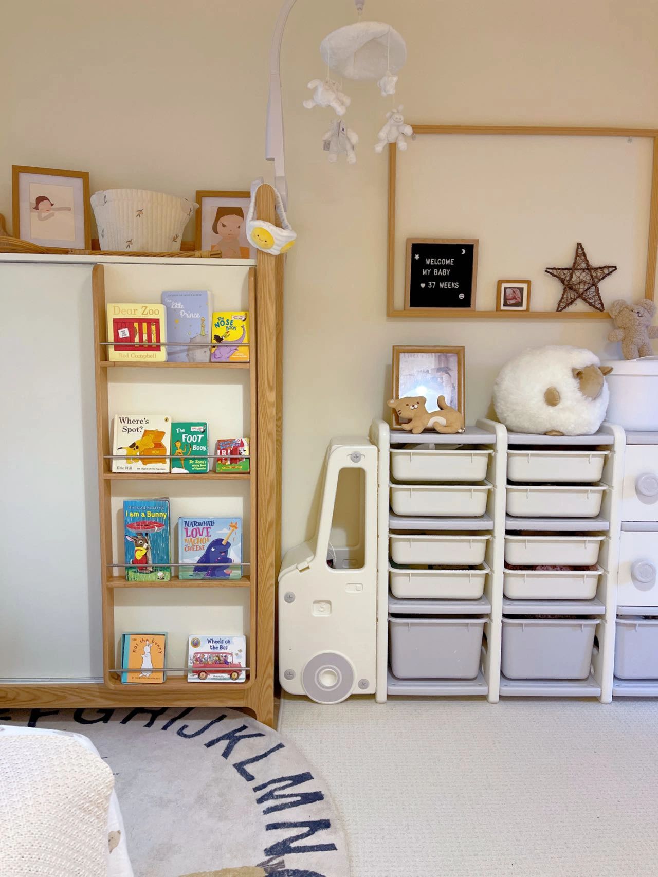 简单温馨的房间布置图片,全屋布置得温馨又实用堪称教科书