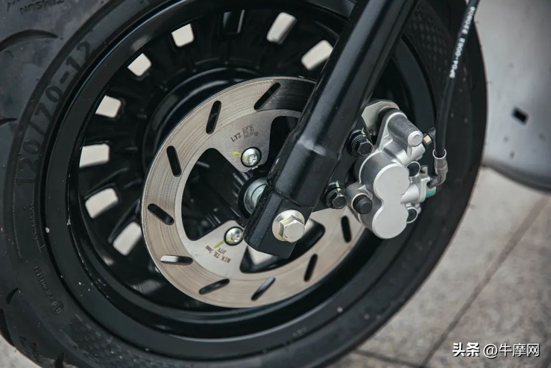 17款标致django测评,标致djangocaferacer开箱