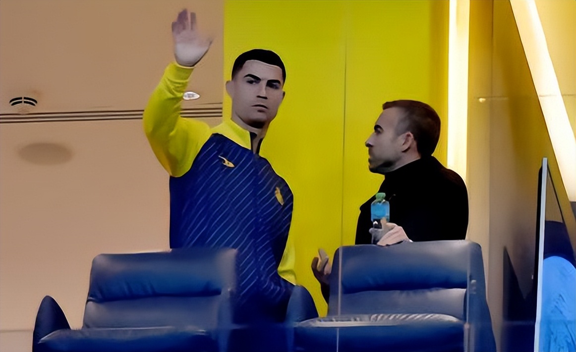 c罗出席沙特照片,c罗在沙特的餐厅打卡