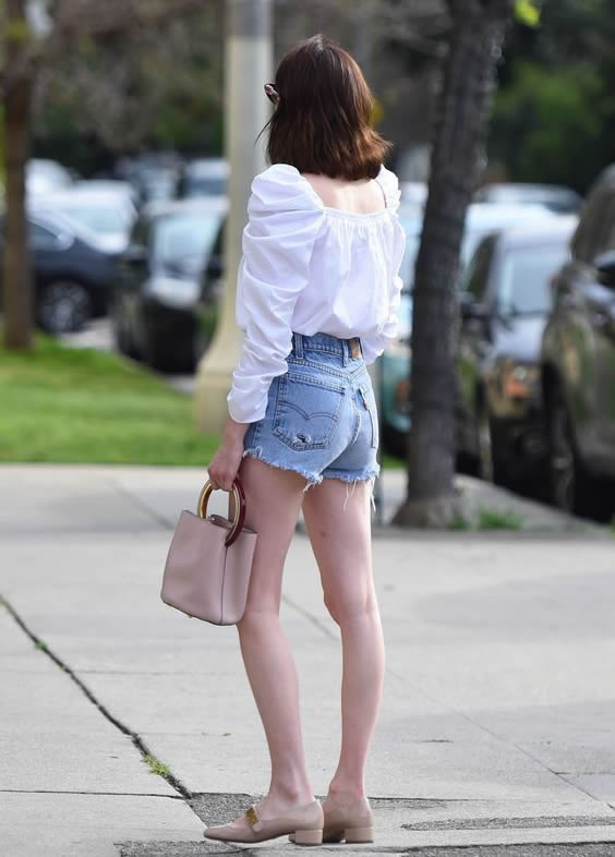 不穿高跟鞋也好看的搭配,不穿高跟鞋依然能穿出气质的视频