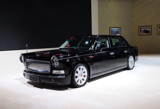 赤兔马放在现代相当于什么车,赤兔马相当于现在什么车