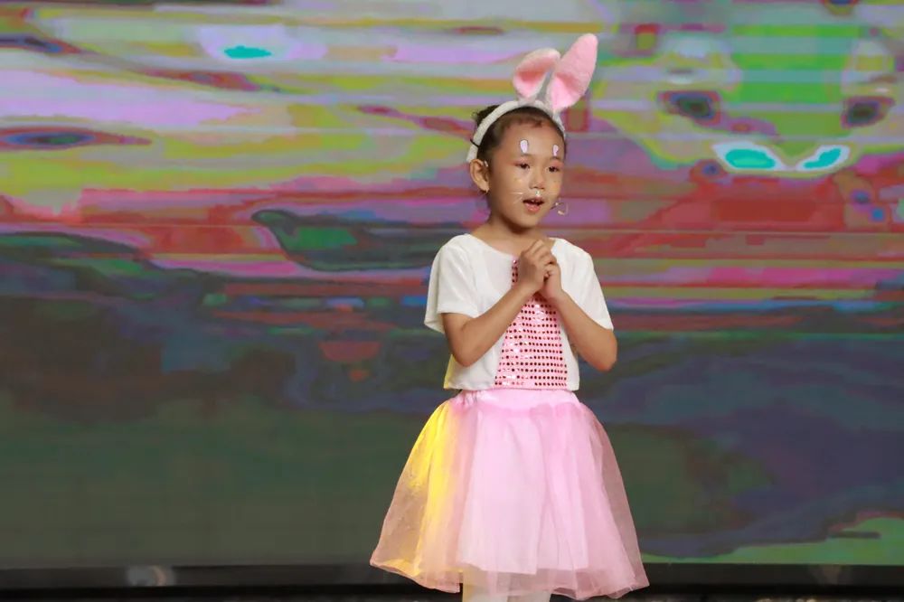 大同市大成双语学校初一18班,大同大成双语学校初一