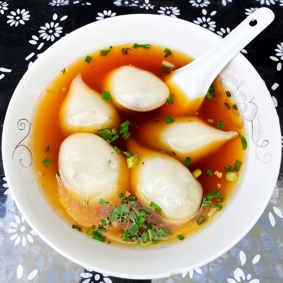 会吃的人都知道，浙江真正好吃的美食不在杭州，而是在这三座小城