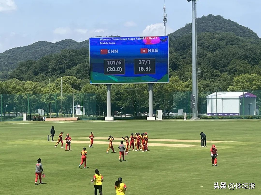 击剑花式表演,韵味杭州滑板公开赛陈宇轩