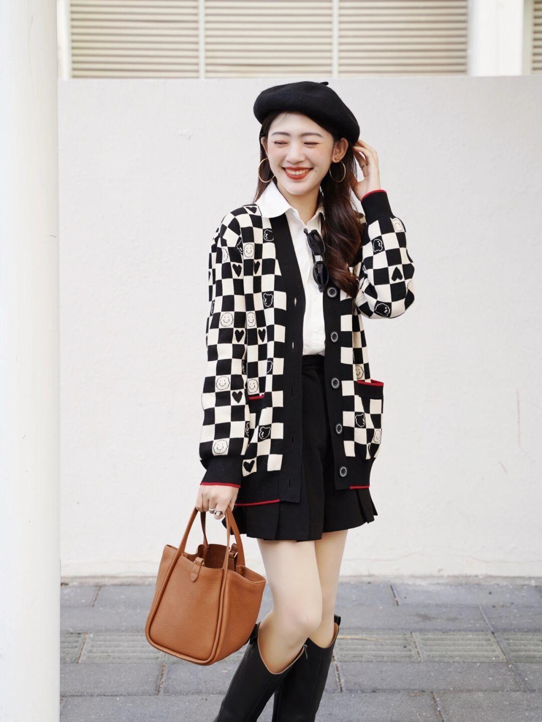 慵懒风中长款开衫毛衣如何搭配,长款毛衣宽松慵懒风开衫怎么搭配