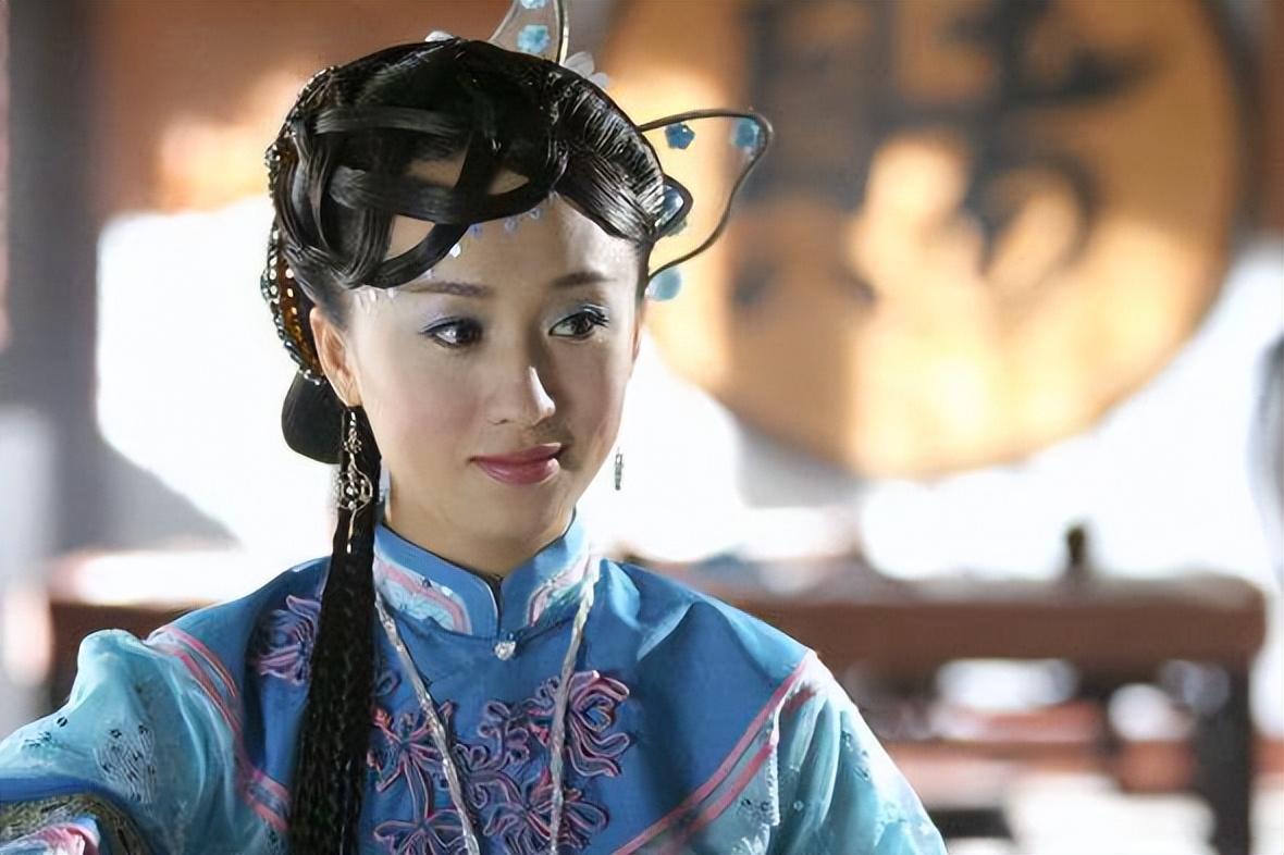 杨颖王楚然任敏霸屏,任敏新造型齐刘海