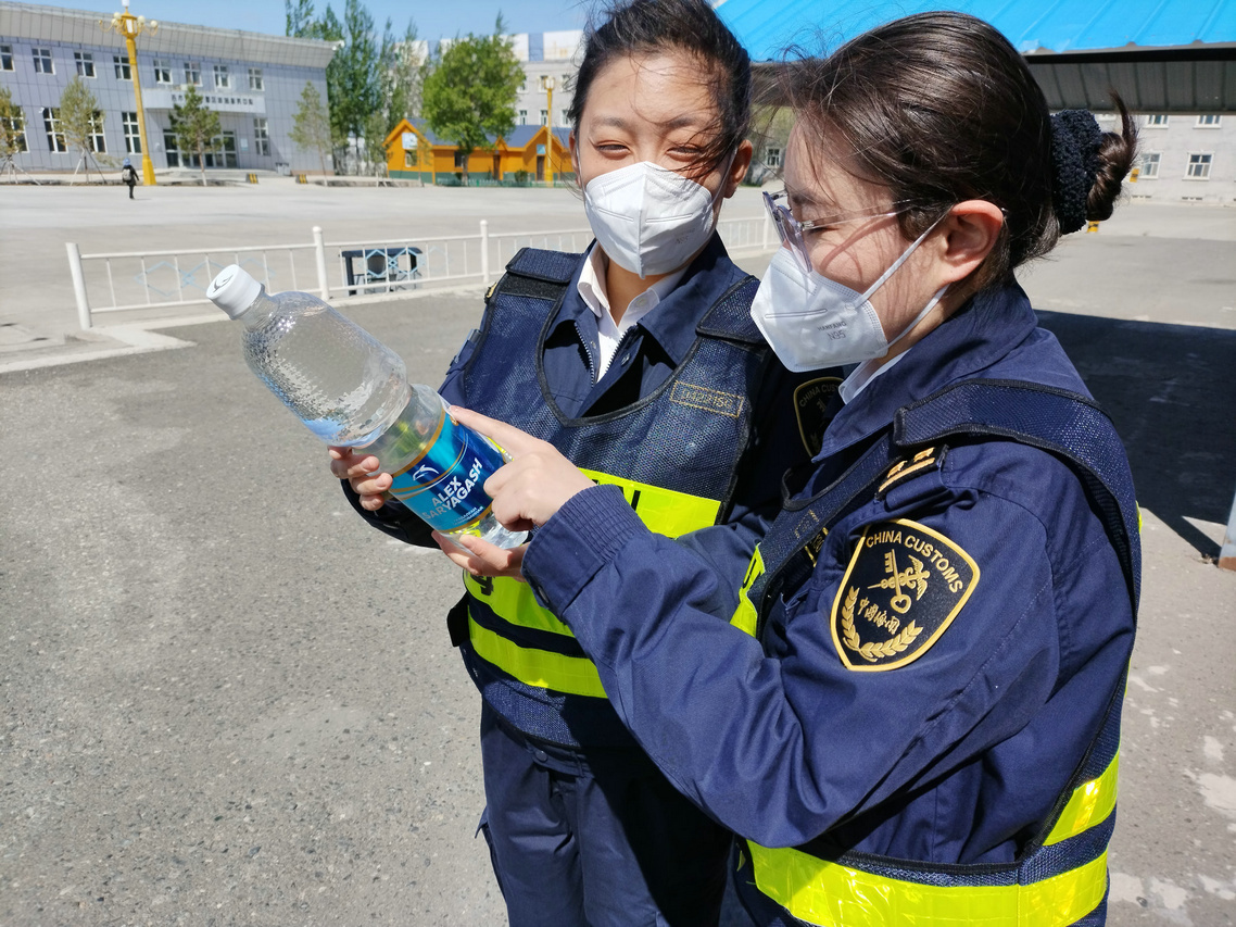 绛戠墷鍥介棬瀹夊叏灞忛殰,绛戠墷椋熷搧瀹夊叏闃茬嚎