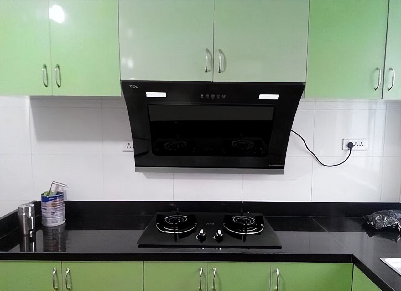 食用碱当盐放了会有事吗,食用碱和盐混合在一起