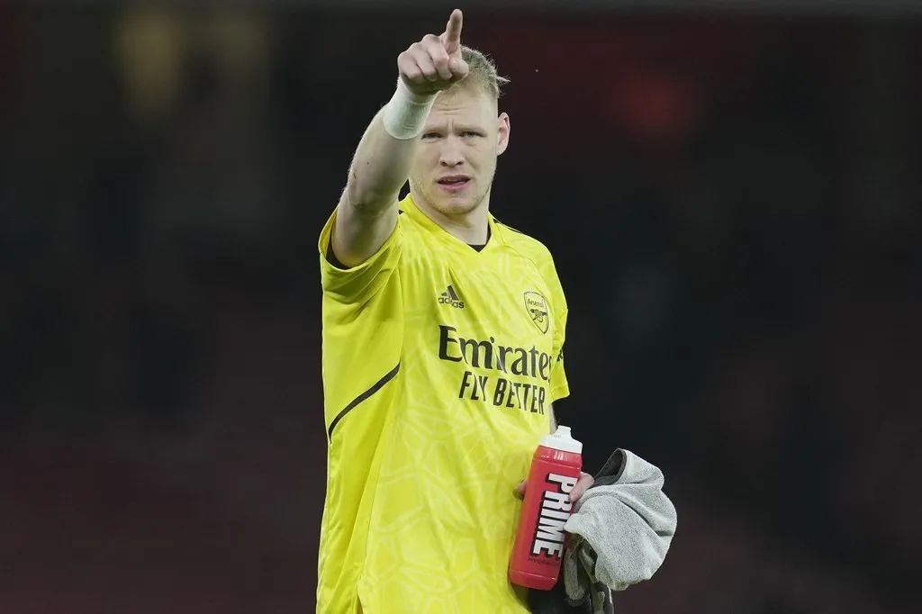 罗马诺：阿森纳和切尔西盯上拉维亚！名记：枪手不会1.2亿签赖斯