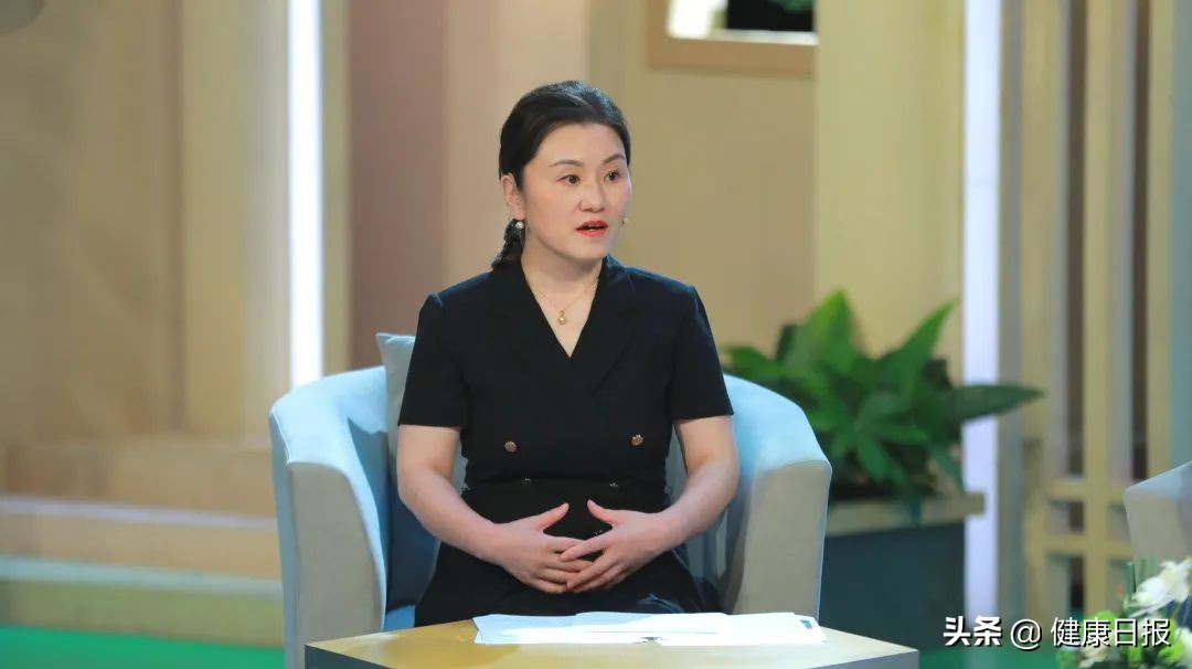 超过35岁生育的女性有哪些风险,高龄产妇怀孕的几率大吗