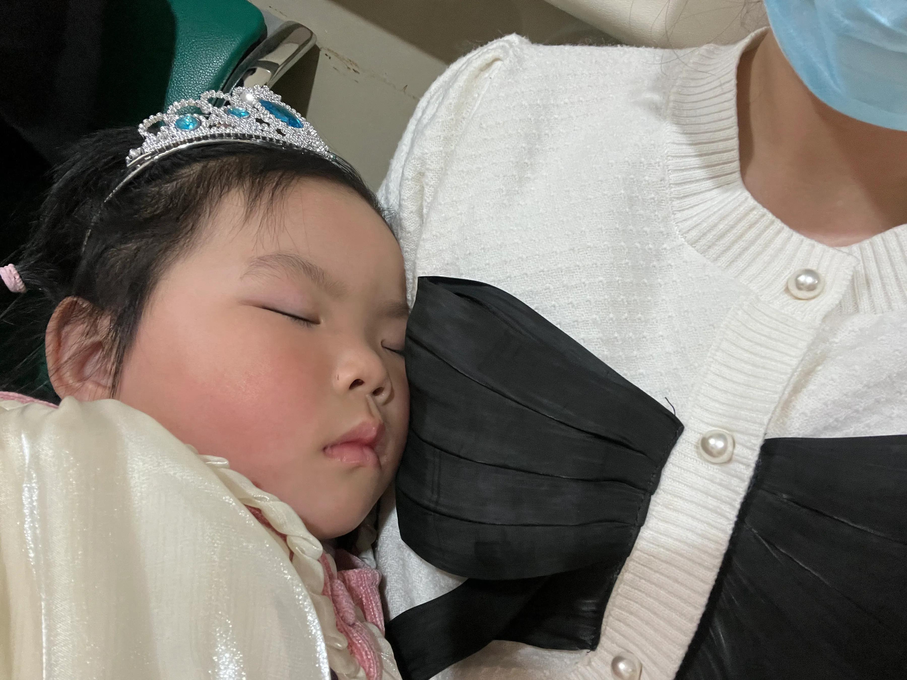 肚子疼是甲流吗,肚子疼胀也是甲流的表现吗