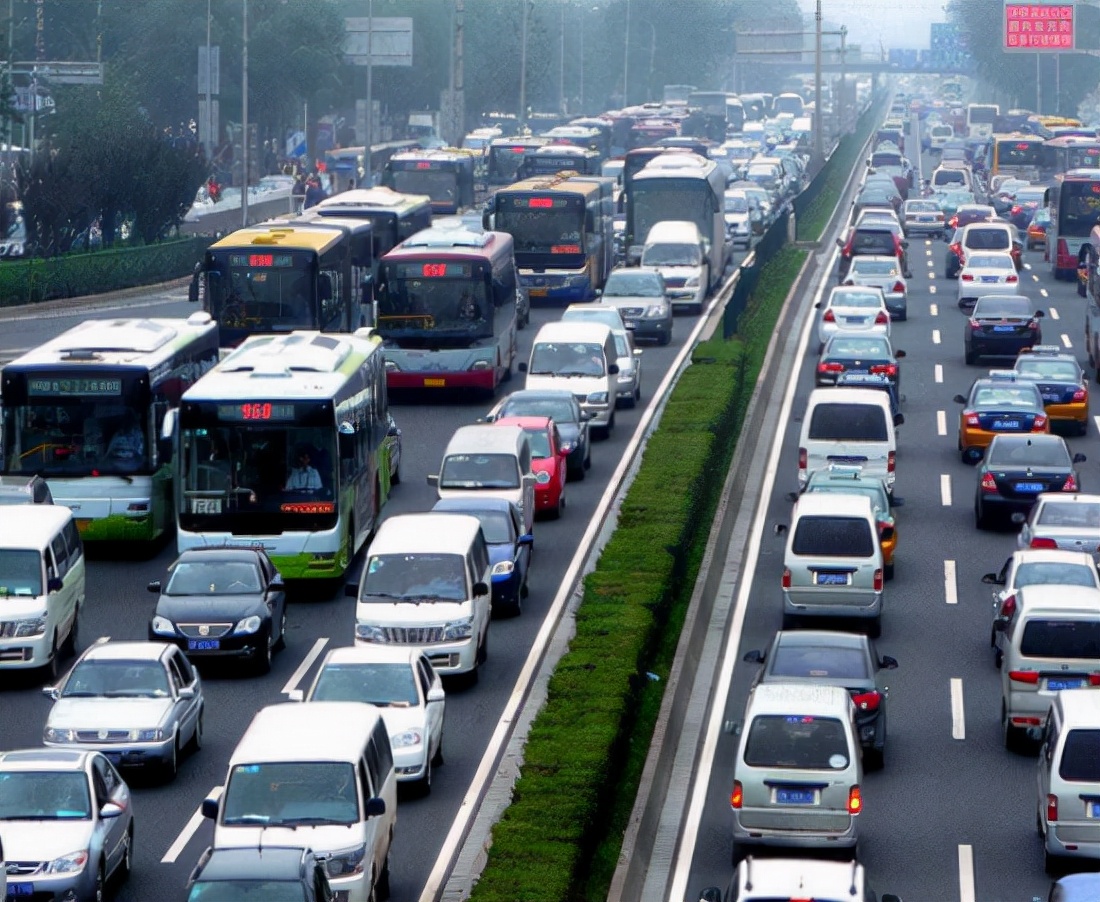 4s店买车贷款免息压绿本什么套路,免息贷款买车套路深度解析