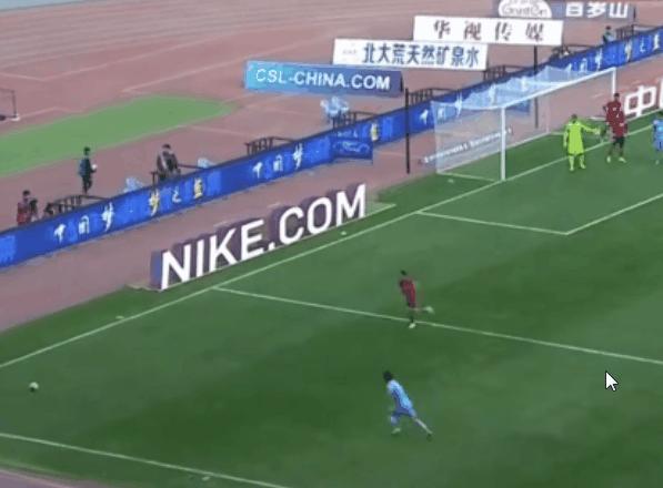 中国男足百大名场面爆笑,中国足球名场面喝水哥