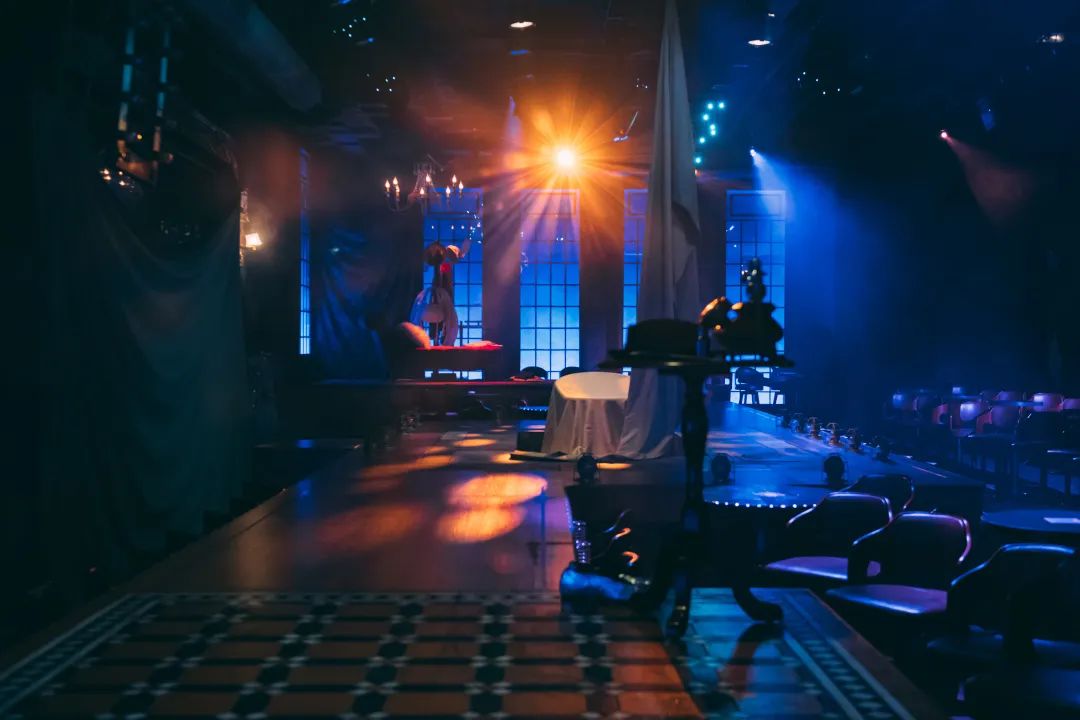 打卡赛博朋克烧烤店,赛博朋克打卡美陈