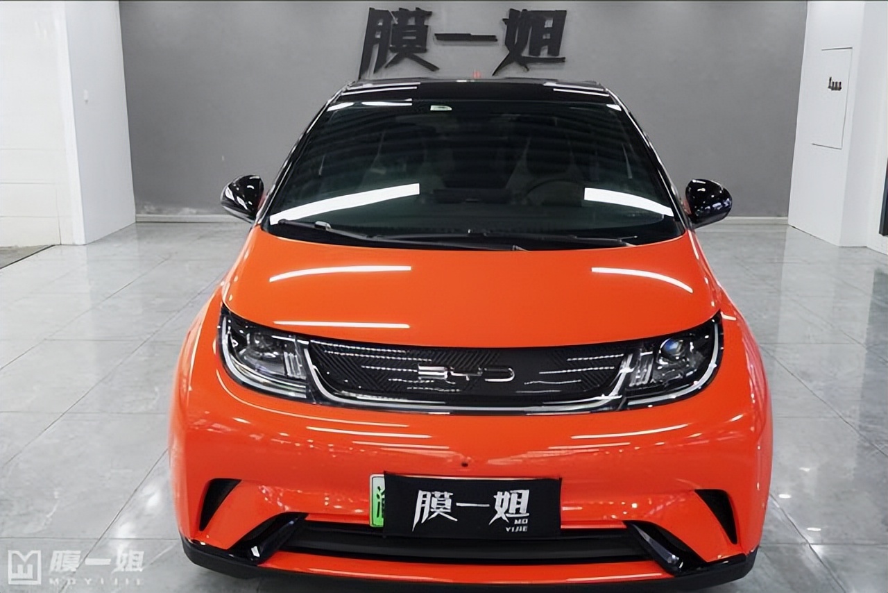 镀晶和隐形车衣哪个实用,汽车镀晶和隐形车衣哪个好