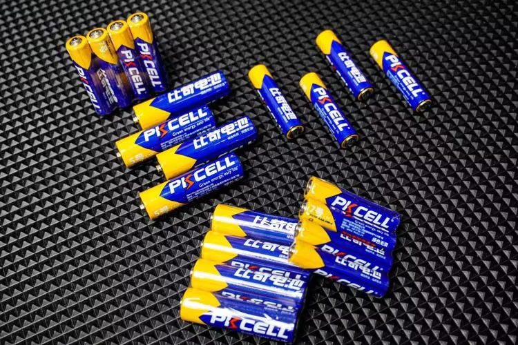 南孚干电池测评,南孚2025和松下2025电池哪个好