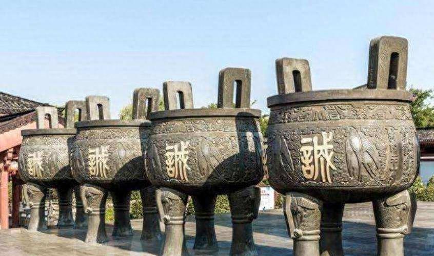 周朝天子九鼎,周天子的九鼎为什么掉入泗水