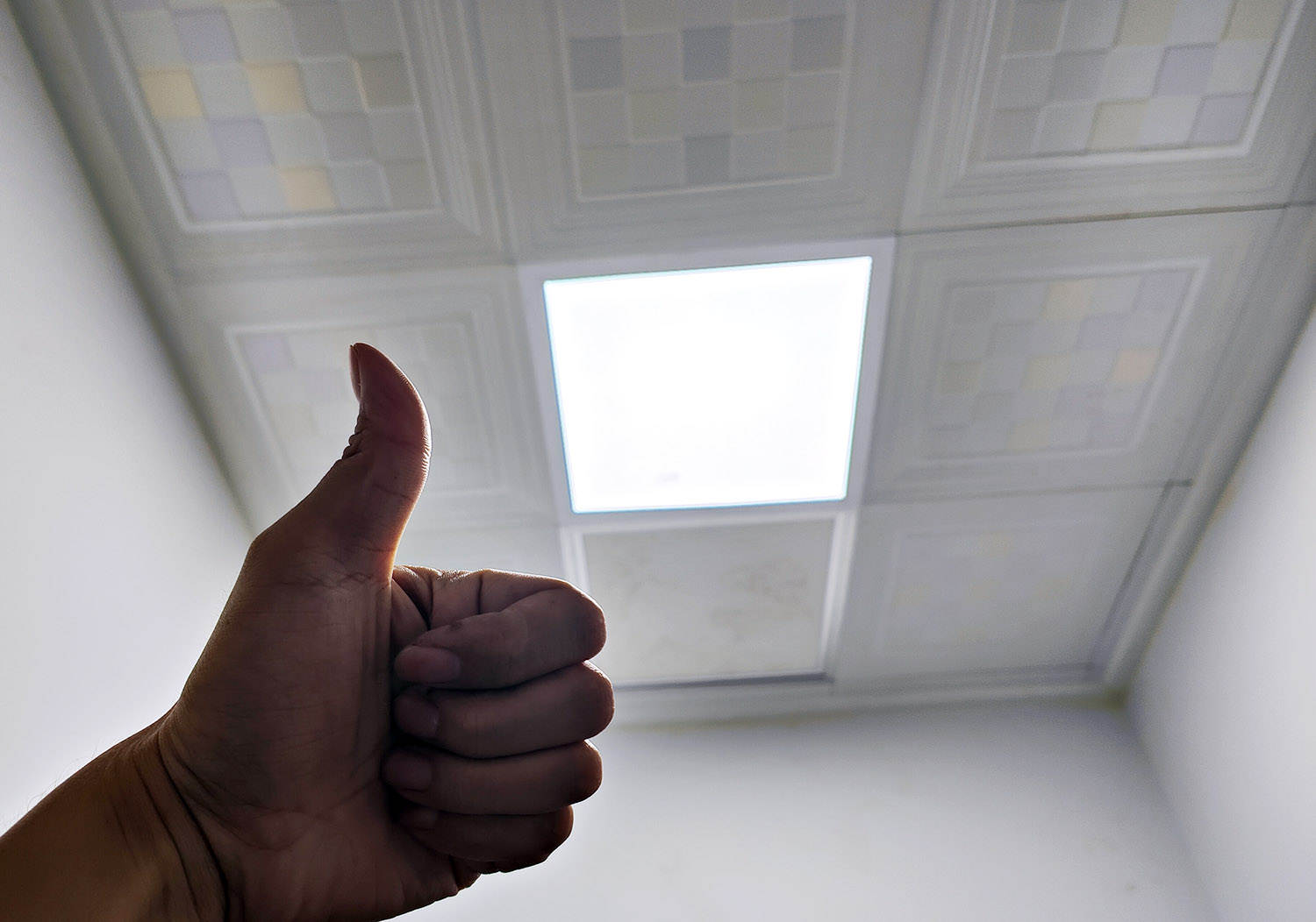 led灯创意diy简单图,智睿吸顶灯安装