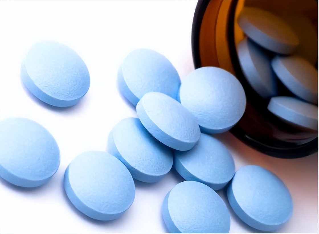 男性性功能会随年龄逐渐减退?哪些原因导致?阿伐那非可有效改善