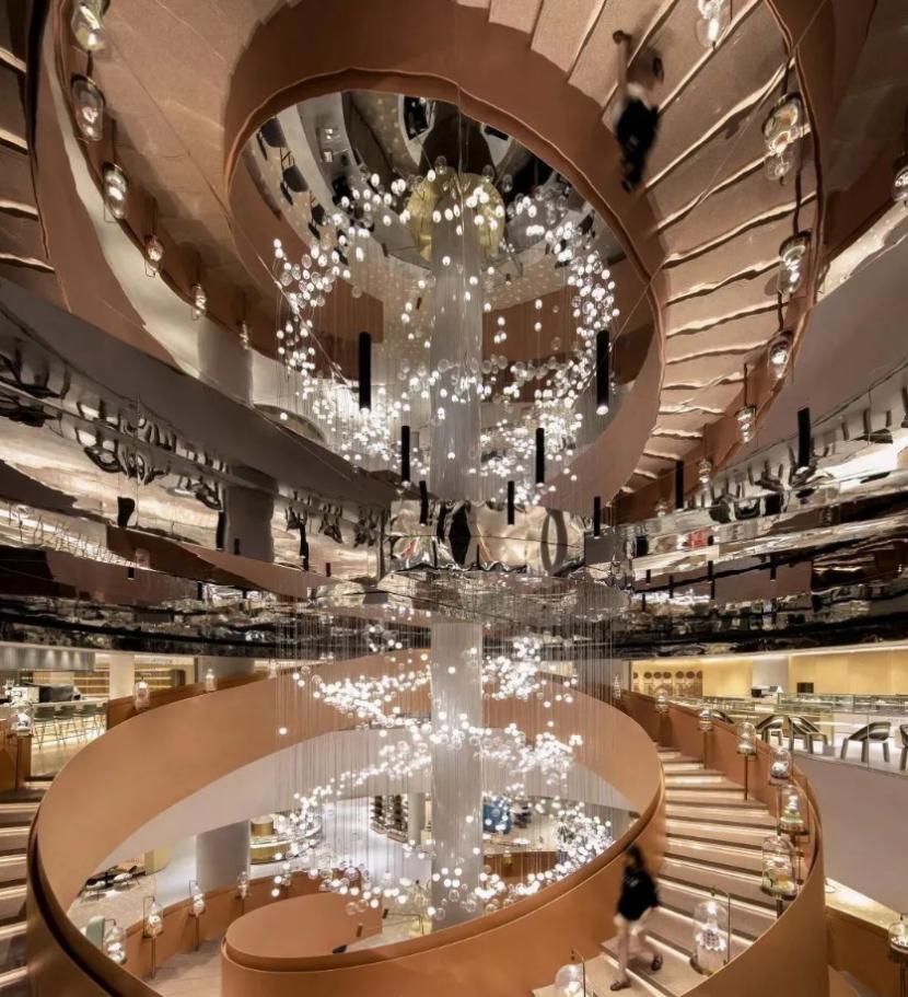 网红店亏本7亿,200万装修网红店