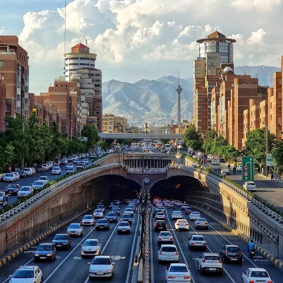 伊朗真实现状图片,伊朗最近怎么样的视频