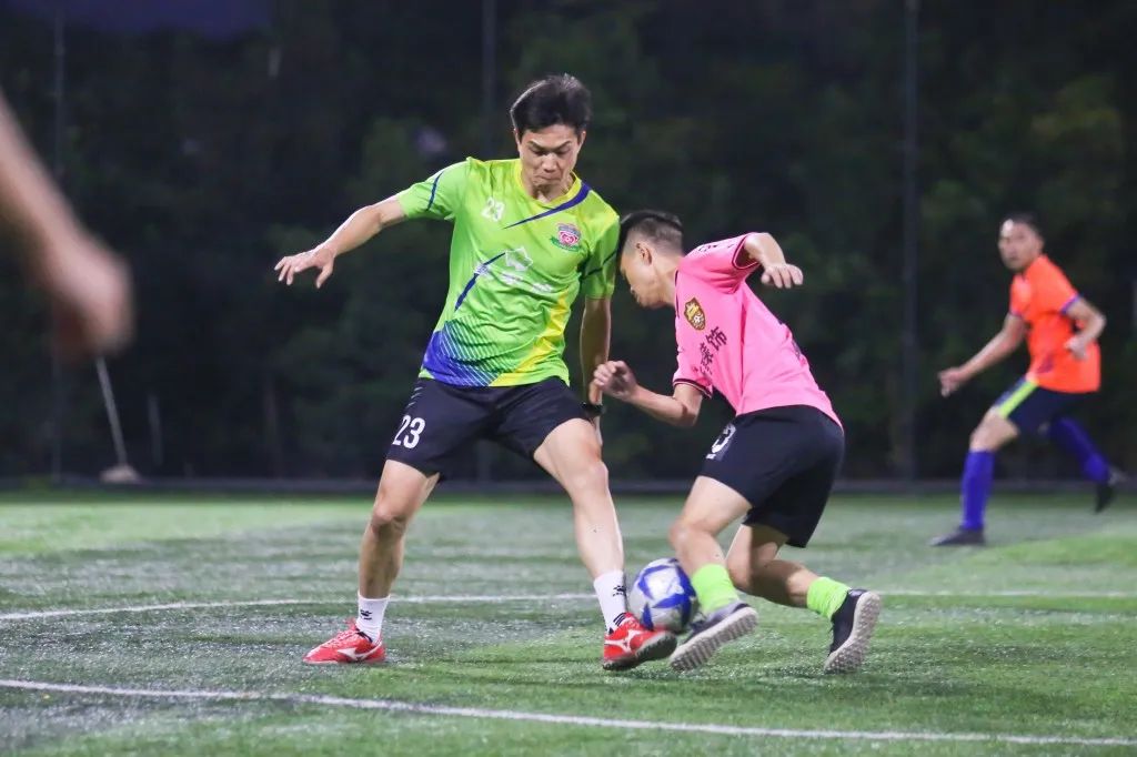 一起足球一起公益,一起为中国足球添砖加瓦