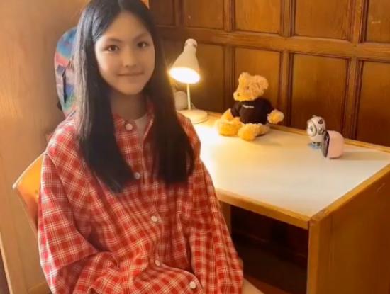 46岁李湘删除微博动态“消失”,女儿王诗龄是关键,不敢再高调了