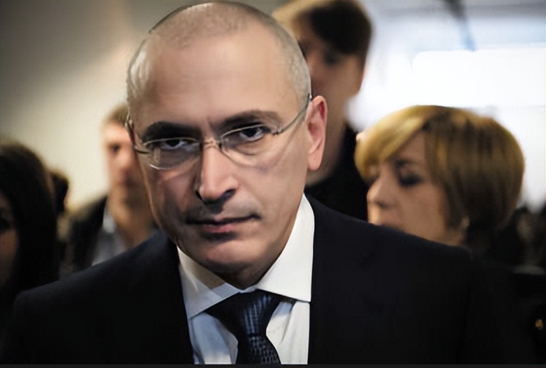 霍多尔科夫斯基事件,霍多尔科夫斯基对抗普京