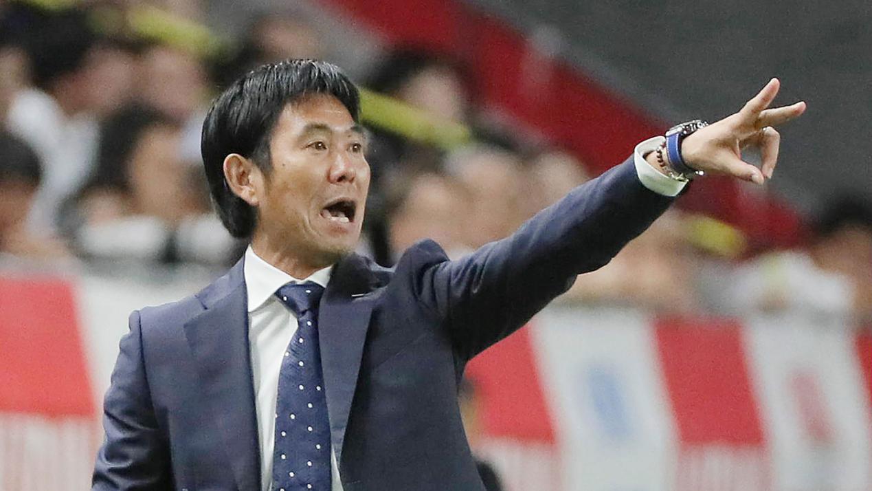 李霄鹏为什么不打佩莱,李霄鹏为啥不邀请郝伟