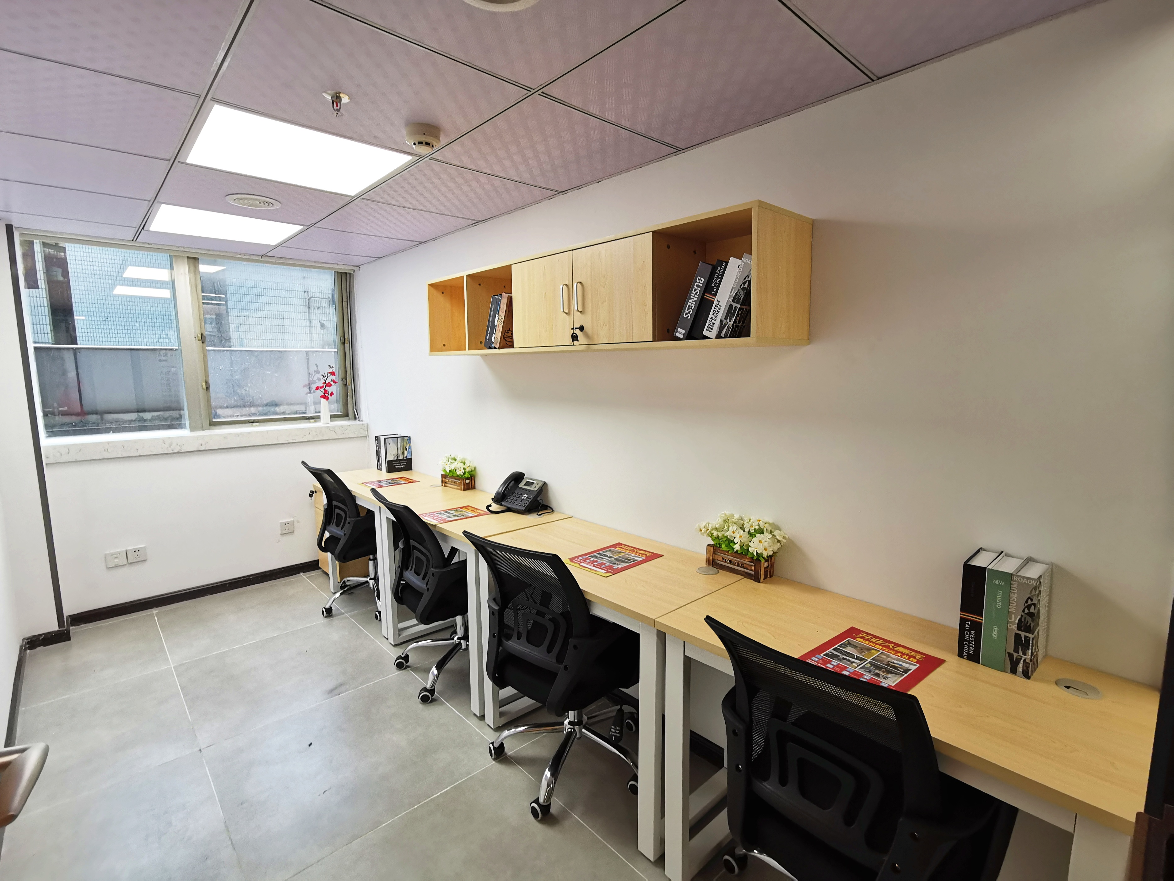 南山科技园5000元办公室全包,农林二楼