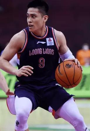 马布里评现役cba后卫最强5人视频,cba现役篮球后卫排名