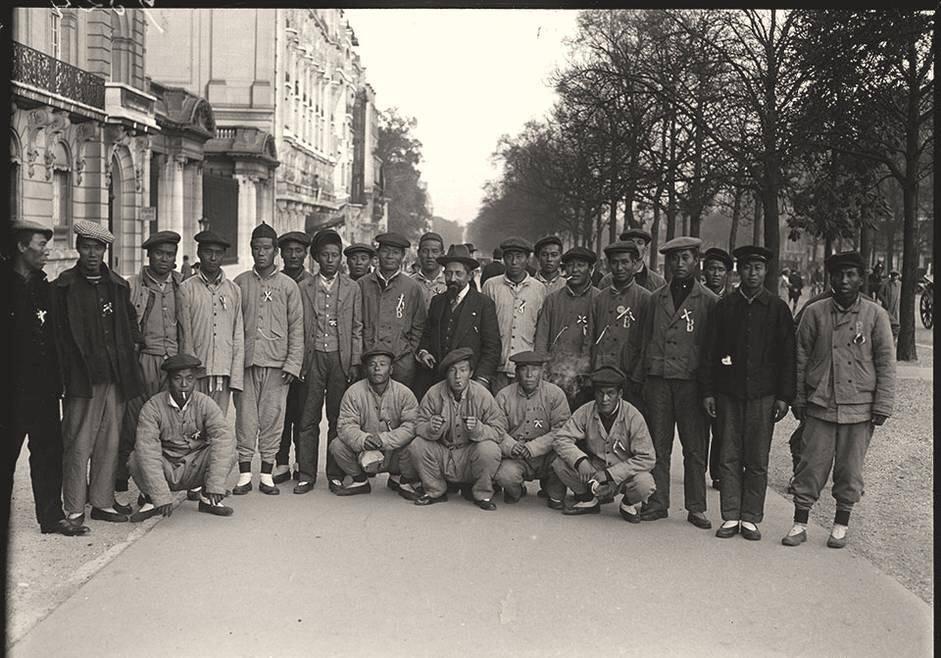 【晚清*楼青**旧影观】媚态百出，丰乳肥臀，尽显女子风情！