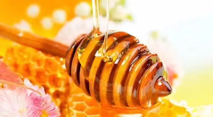 蜂蜜水解酒什么时候喝效果最佳,幽门螺杆菌喝蜂蜜水的最佳时间表