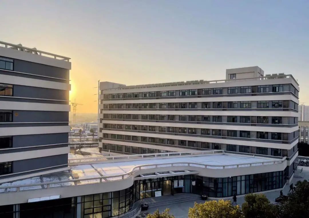 中国药科大学：位于江苏南京，众多与“药”相关的专业该怎么选？