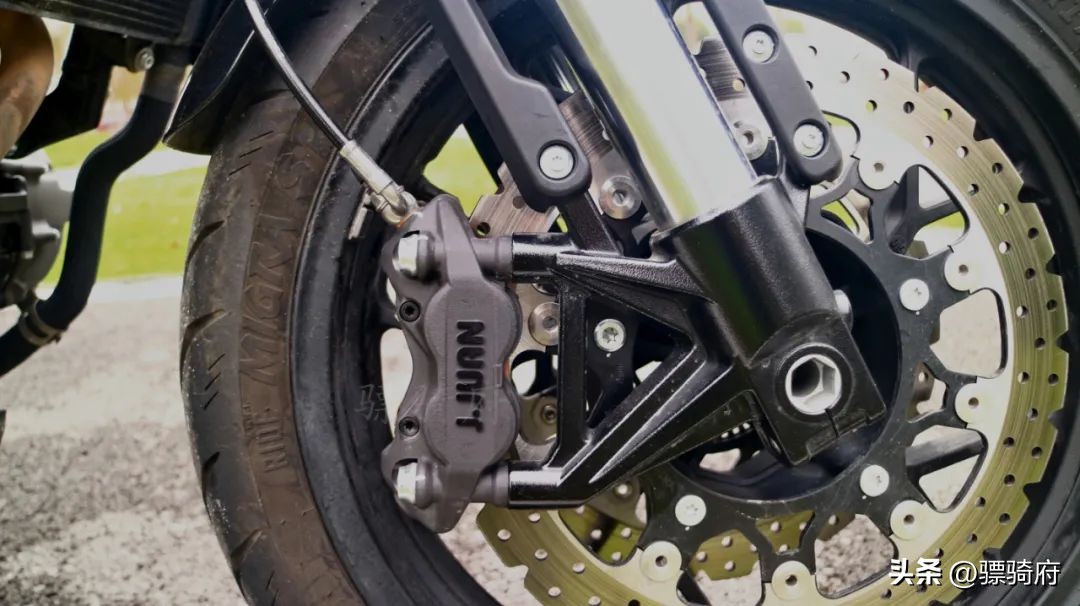 排量即是王道的下一句是什么,排量大真的可以为所欲为