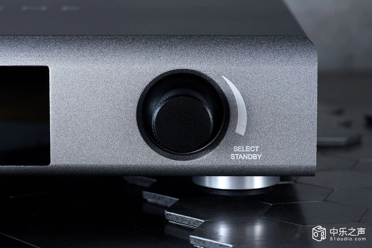 NuPrimeOmniaA300：兼备全功能串流、解码、放大的一体机