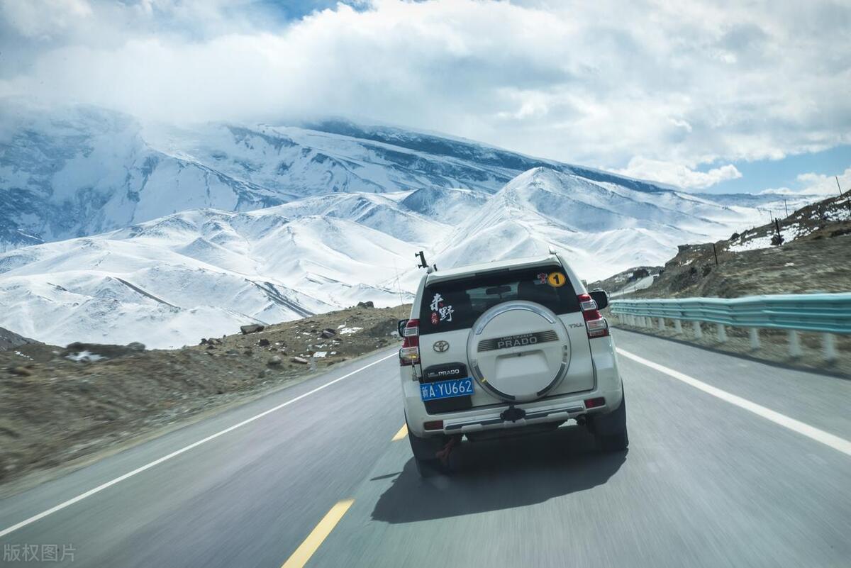大型suv丰田普拉多靠谱,丰田公认最好的三款suv普拉多
