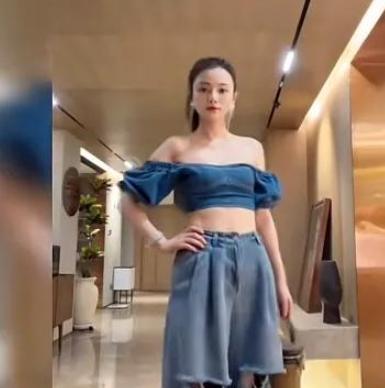 6个孩子每人配一个保姆，这位宝妈好奢侈，嫁亿万富豪住千平豪宅