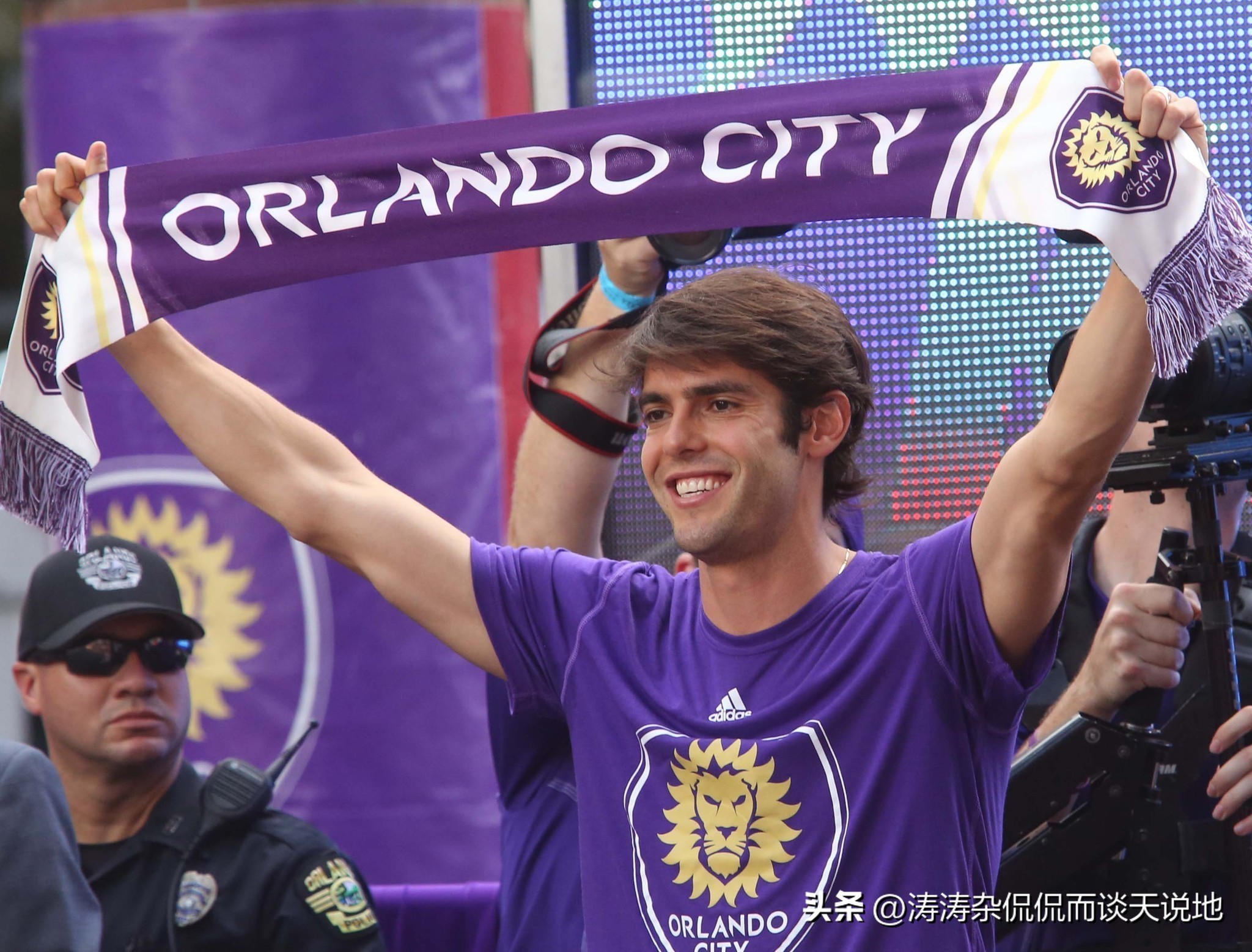 美国排名前十的巨星,美国足球明星排名前十