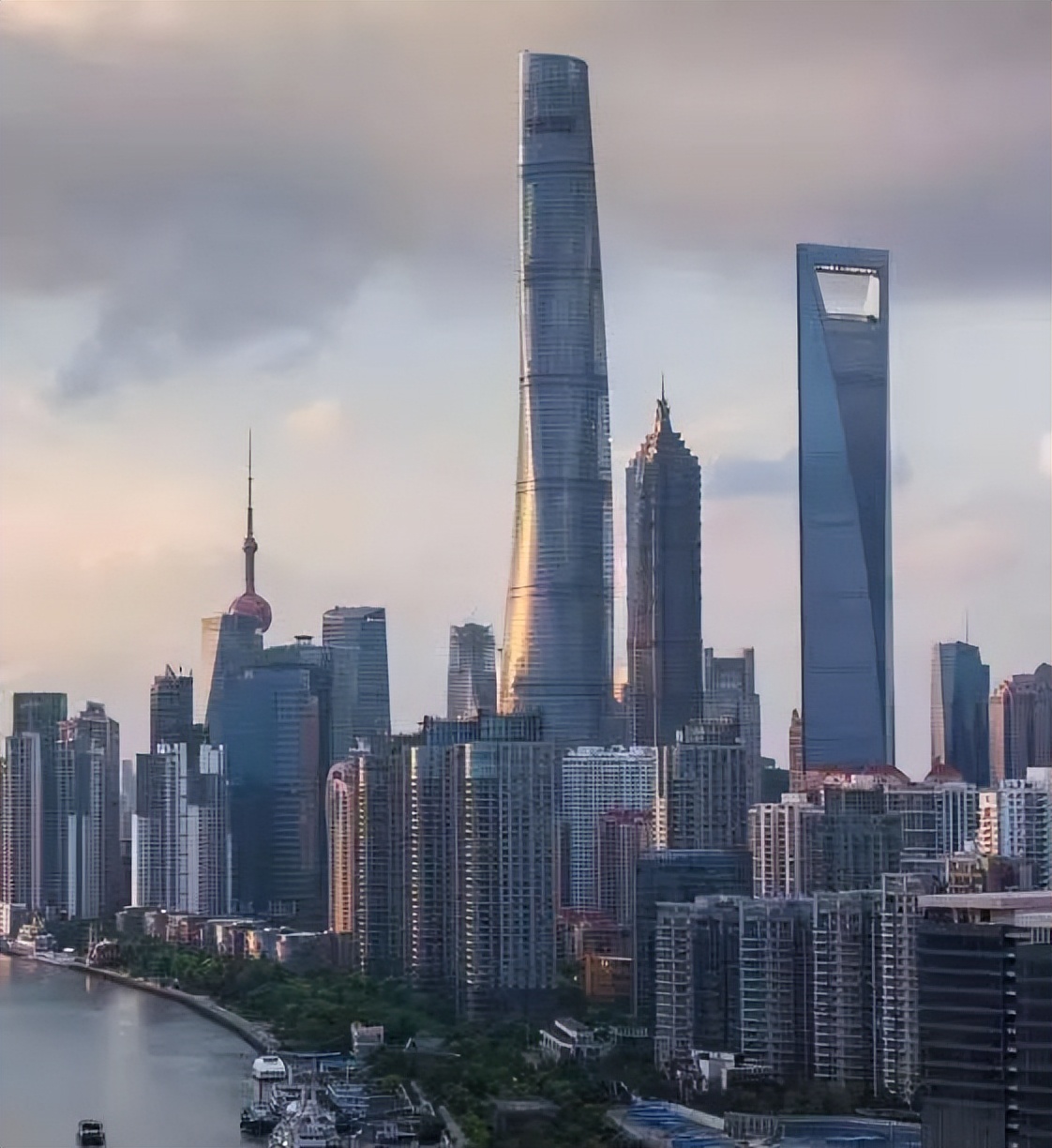 「每日黄诗」那里真是中国钱币最多的地方！《浦东的摩天大楼》