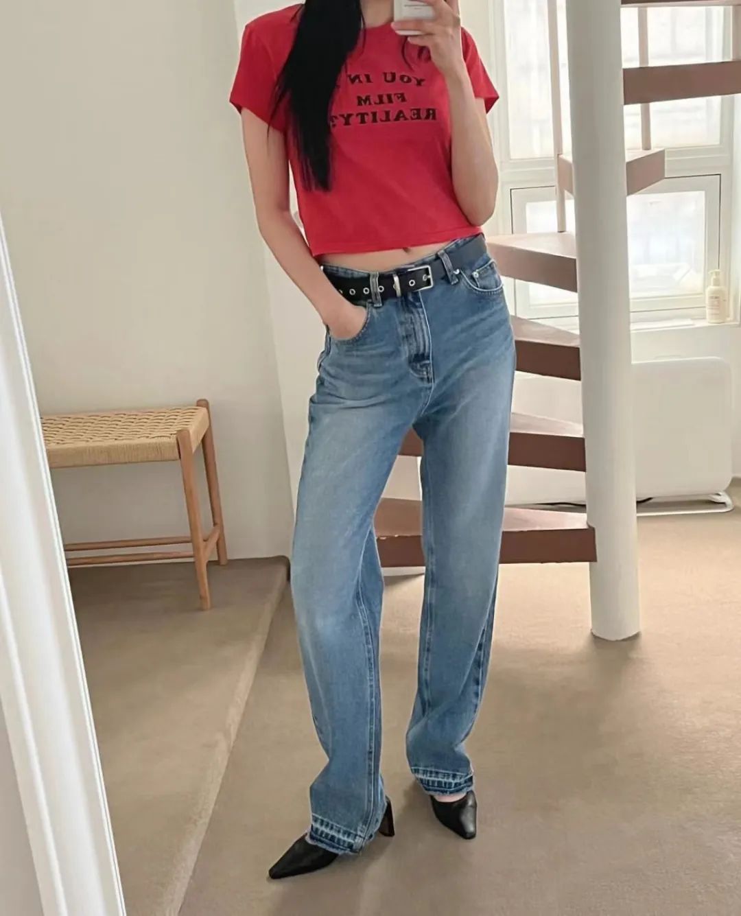 彩色大t恤怎么穿好看,今年时髦宽松t恤