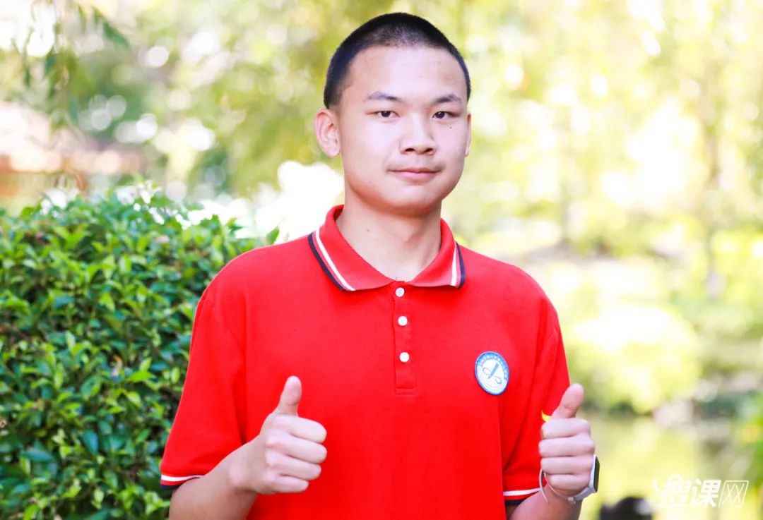 昆一中西山学校2023冬秋运动会,昆明西山学校2024届运动会