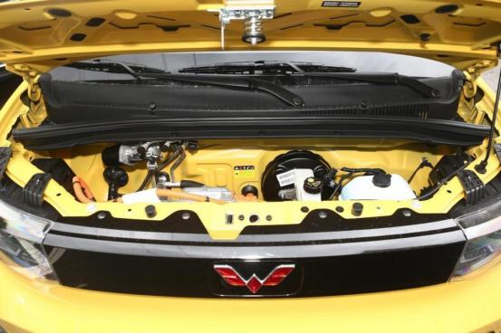 时尚的代步车宏光miniev马卡龙,宏光miniev马卡龙神秘车