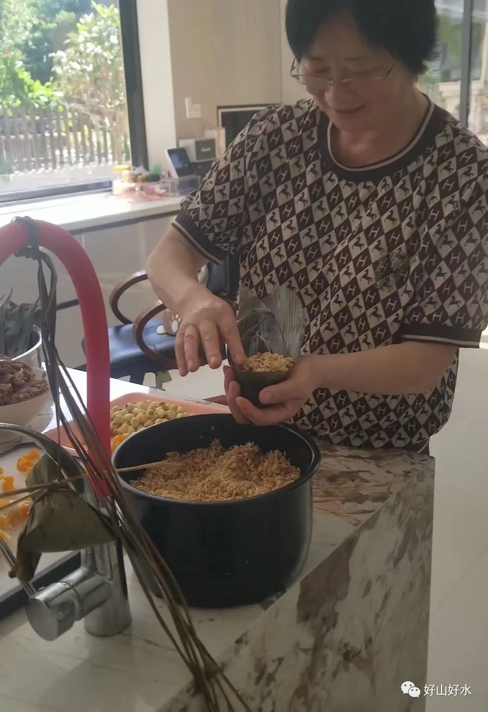 端午五律十首诗,七律端午夜雨诗