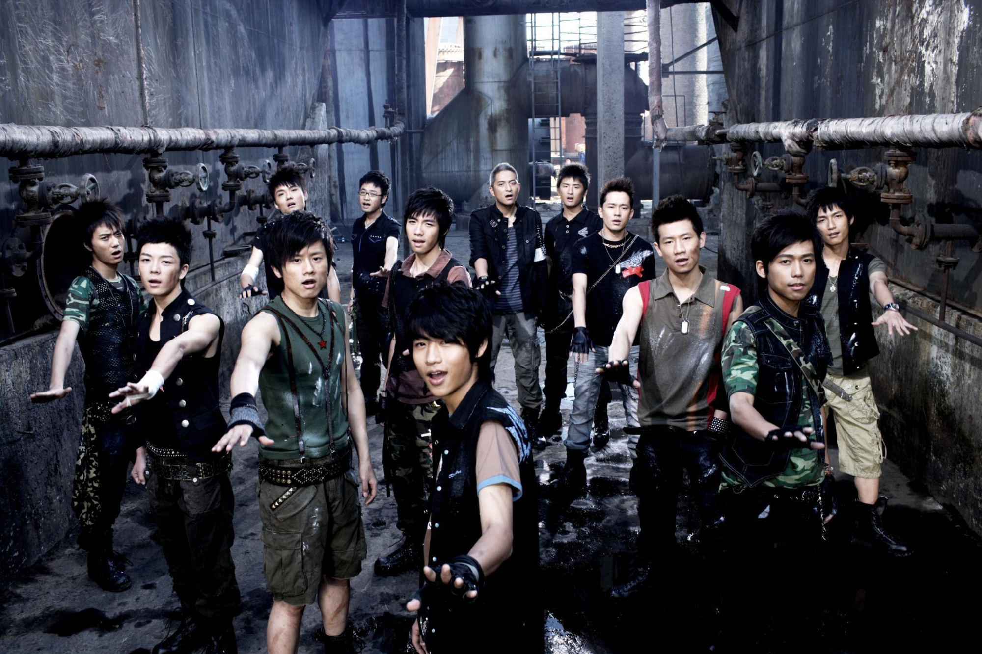 魏晨王铮亮阿穆隆演唱会,王铮亮阿穆隆