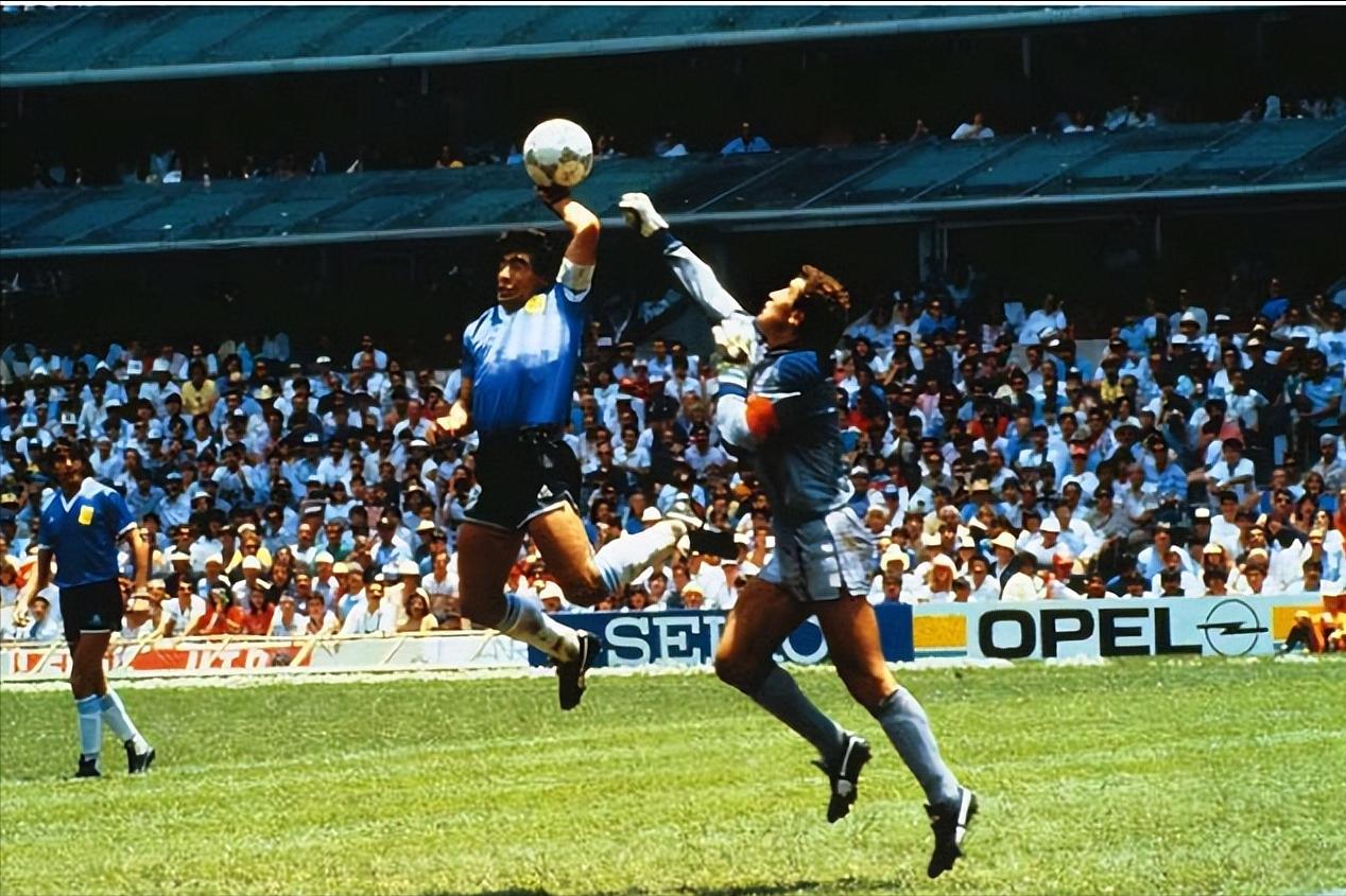 世界杯格列兹曼越位进球,格列兹曼失点球