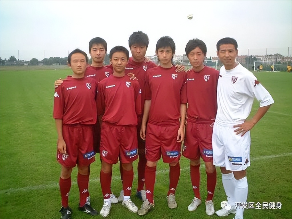 徐夷文小传丨香港谢菲联队长，北区大足赛冠军