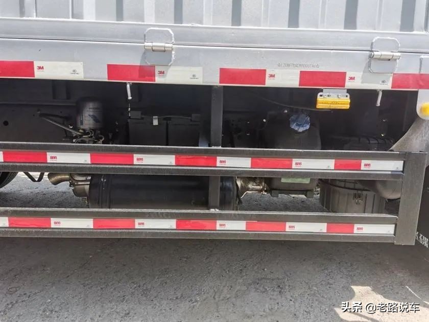 飞碟w7金牛座,飞碟w7轻卡配置